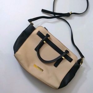 Liz Claiborne Nude & Black Purse